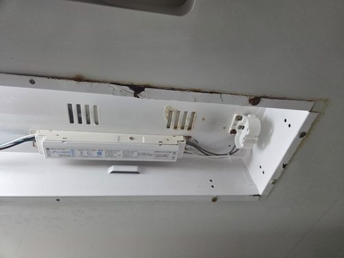 누수탐지 삼성동 아파트 7층 안방 창가 시공 후기 사진