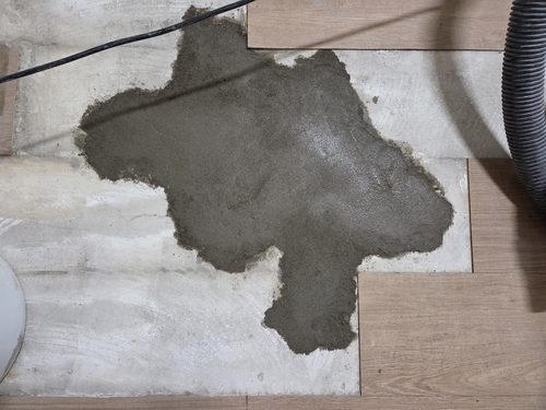 누수탐지 역삼동 아파트 9층 거실과 주방 사이 시공 후기 사진