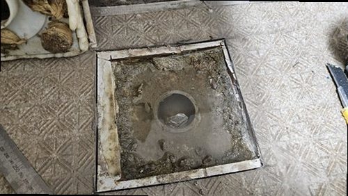 아산시 누수탐지 신창면 아파트 5층 욕실 수전 아래 시공 후기 사진