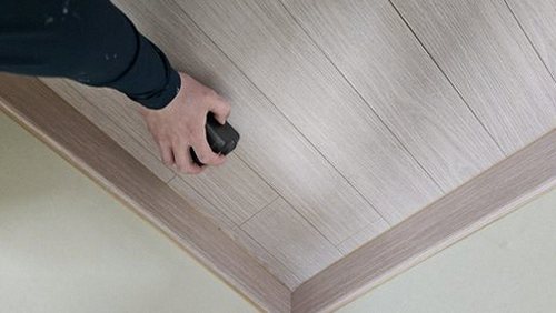 누수탐지 천장 얼룩과 배관 위치를 함께 확인하는 점검 현장