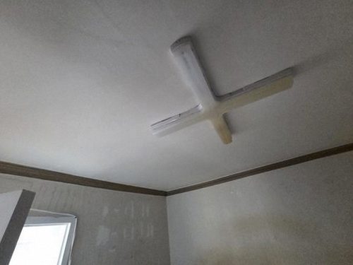 누수탐지 안양5동 누수탐지 안방천장물샘 표면 흔적과 실제 원인 비교