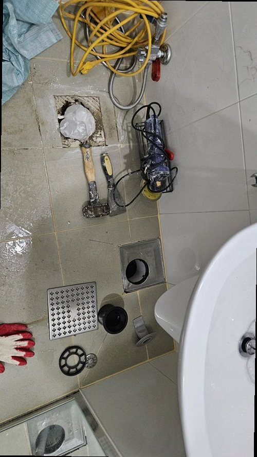 누수탐지 기배동 누수탐지 빌라 욕실 바닥 얼룩이 왜 반복될까