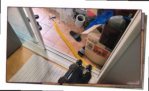 여주 누수탐지 보일러실 주변 바닥과 배관 연결부를 확인하는 현장 점검 모습