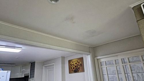 장안구 누수탐지 영화동 상가 1층 창고 시공 후기 사진