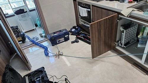 누수탐지 마두동 누수탐지 아파트 주방 벽지 변색 원인 점검