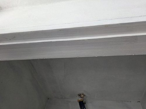 누수탐지 처치 후 건조된 천장 마감 상태