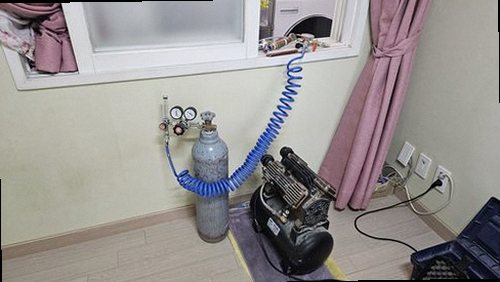 누수탐지 중앙동 누수탐지 베란다벽곰팡이 부분 보수와 전체 점검 비교