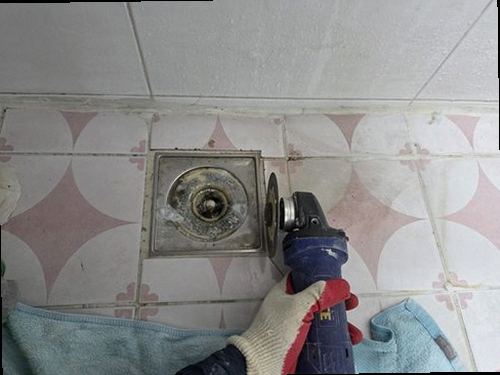 양천구 누수탐지 목동 빌라 2층 욕실 수납장 안쪽 시공 후기 사진