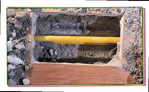 김포 누수탐지 배관 압력과 수분 분포를 확인하는 현장 점검 과정
