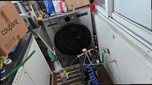 미추홀구 누수탐지 주안동 빌라 2층 현관 수납장 뒤 시공 후기 사진
