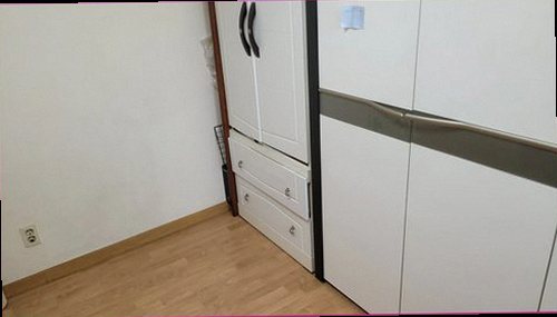 서대문구 누수탐지 천장 얼룩과 벽면 균열이 확인된 실내 점검 현장