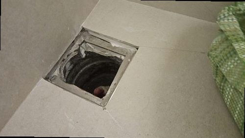 연천 누수탐지 미산면 빌라 2층 욕실 앞 바닥 시공 후기 사진