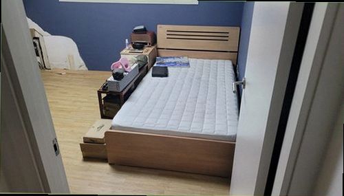 덕양구 누수탐지 배관 점검 후 수분 상태와 압력 변화를 다시 확인하는 과정