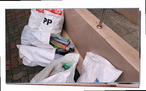 천안시 동남구 누수탐지 천장 얼룩과 배관 주변 상태를 확인하는 현장 점검 모습