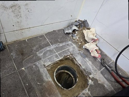 의정부동 아파트 9층 현관 수납장 뒤 시공 후기 사진