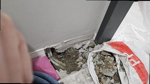 상록구 누수탐지 성포동 아파트 12층 현관 옆 벽 시공 후기 사진