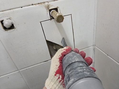 누수탐지 배관 압력과 주변 상태를 함께 확인하는 진단 과정