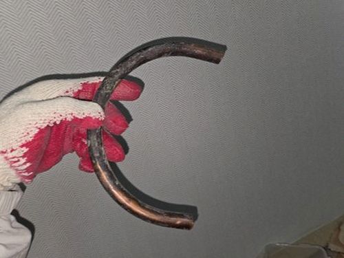 누수탐지 배관 압력과 누수 의심 구간을 확인하는 점검 과정