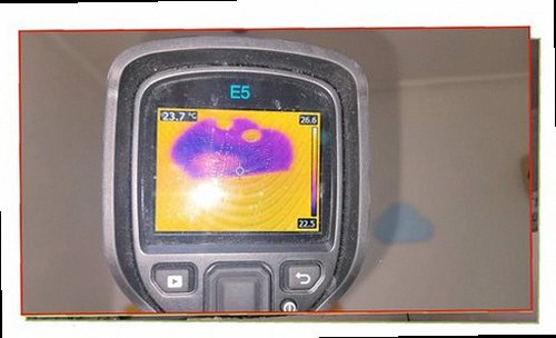 남동구 누수탐지 누수 원인 구간을 확인한 뒤 건조 상태와 주변 변화를 점검하는 모습