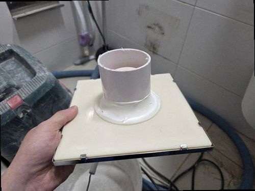 아산시 누수탐지 둔포면 아파트 10층 현관 옆 벽 시공 후기 사진