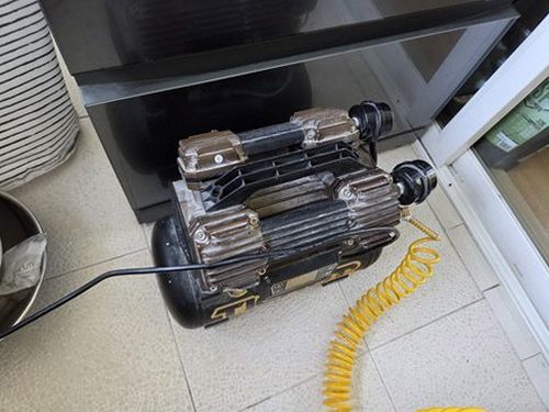 누수탐지 천장 얼룩의 가장자리와 면적 변화를 날짜별로 기록한 관찰 자료