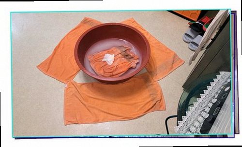 수정구 누수탐지 욕실 벽면과 바닥의 누수 흔적을 확인하는 현장 점검