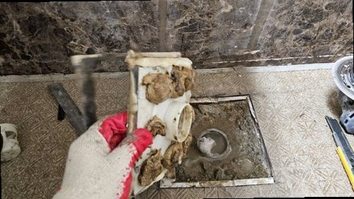 성동구 누수탐지 독서당로 빌라 5층 욕실 욕조 옆 시공 후기 사진