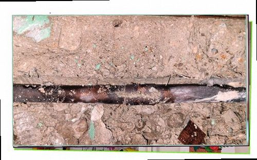 평택 누수탐지 배관 압력과 벽면 수분 상태를 측정하는 점검 장비
