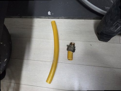 금천구 누수탐지 시흥동 아파트 5층 아이 방 창가 시공 후기 사진