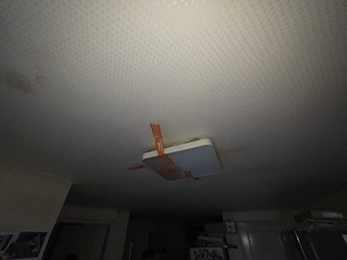 누수탐지 배관 점검 결과와 얼룩 위치를 대조하는 체크 자료