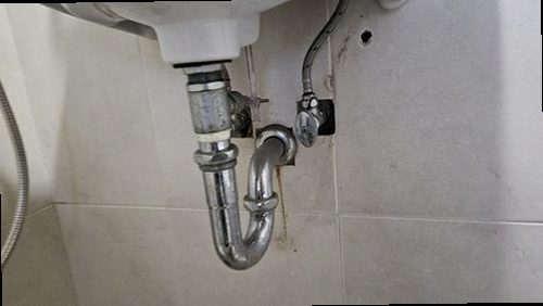 용산구 누수탐지 이촌동 빌라 3층 주방 싱크대 안쪽 시공 후기 사진