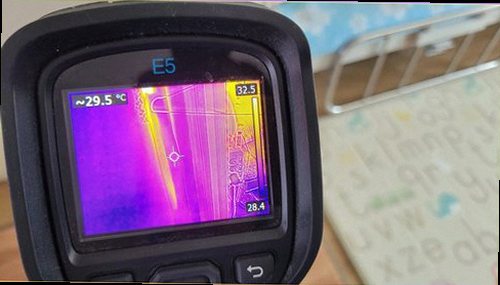 가평 누수탐지 천장 얼룩과 벽면 습기 흔적을 살피는 점검 장면
