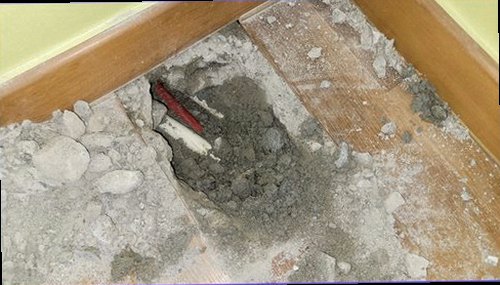 누수탐지 배관 구간별 수분 측정과 압력 변화를 확인하는 장비