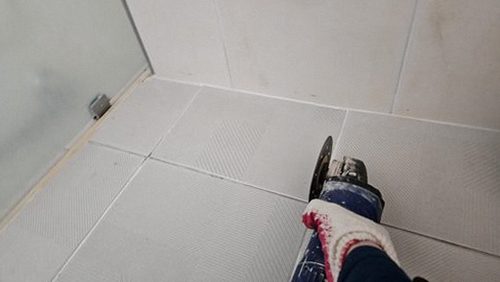 은평구 누수탐지 수색동 아파트 10층 욕실 벽면 시공 후기 사진