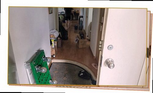 이천 누수탐지 수분 측정과 배관 주변을 점검하는 현장 모습