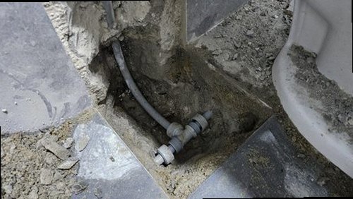 이천 누수탐지 관고동 상가 건물 지하 창고 벽면 시공 후기 사진
