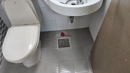 천안시 동남구 누수탐지 성남면 빌라 2층 침실 벽면 시공 후기 사진