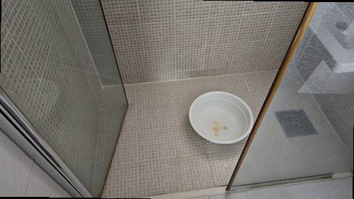 광주 누수탐지 양산동 아파트 4층 화장실 문틀 시공 후기 사진