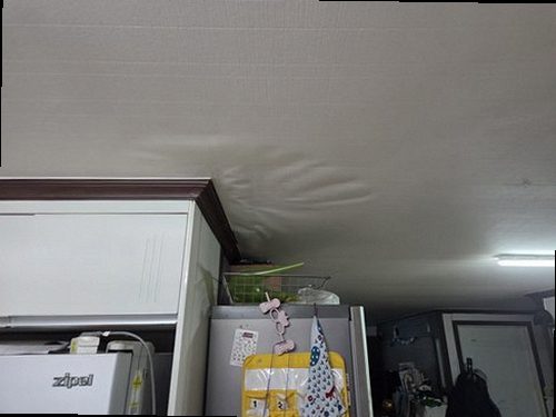 누수탐지 얼룩 경계와 흔적 기록 예시
