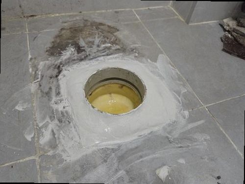 아산시 누수탐지 신창면 빌라 3층 침실 벽 시공 후기 사진