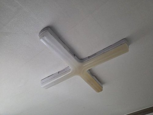 누수탐지 호계동 누수탐지 아파트 거실 바닥이 젖어 있던 사례