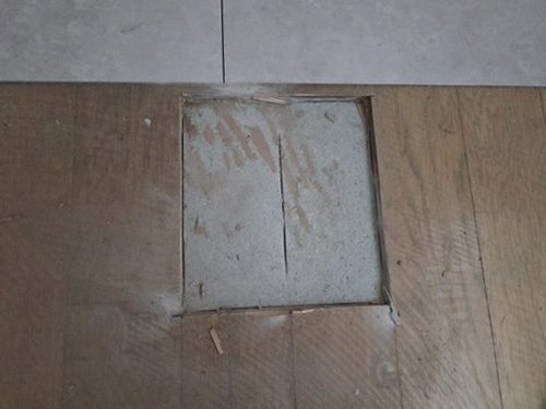 누수탐지 배관 경로를 따라 측정 지점을 기록한 도면 예시