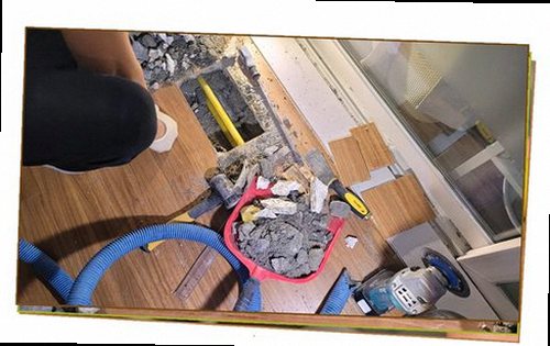 오산 누수탐지 베란다 창호와 외벽 접합부를 확인하는 현장 점검 모습
