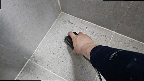 누수탐지 보일러 배관 압력 점검 장면