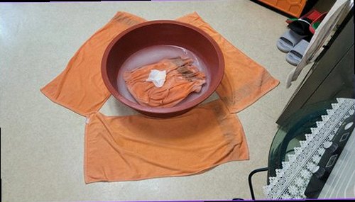 천안시 동남구 누수탐지 난방 배관 주변 바닥과 벽면의 누수 의심 흔적