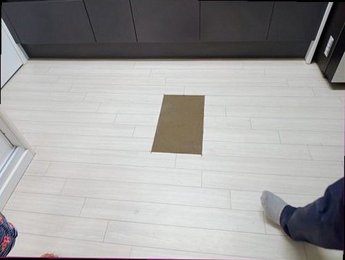 마포구 누수탐지 누수 점검 장비로 배관 내부 상태를 확인하는 과정