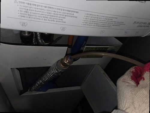 은평구 누수탐지 증산동 연립주택 3층 계단 벽 시공 후기 사진