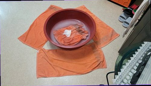 누수탐지 배관 압력과 수분 수치를 비교하는 누수 원인 확인