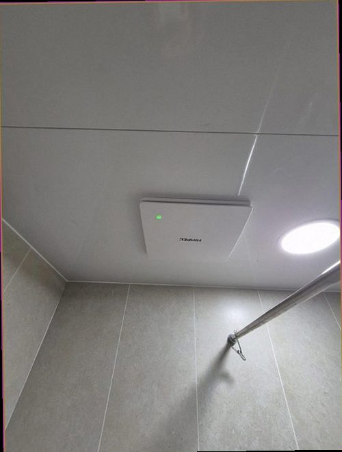 덕양구 누수탐지 욕실 바닥 수분 분포를 확인하는 현장 점검 모습