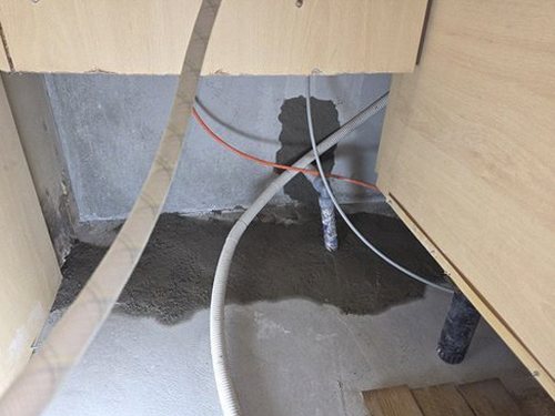 누수탐지 보수 완료 후 말끔하게 마감된 천장 표면